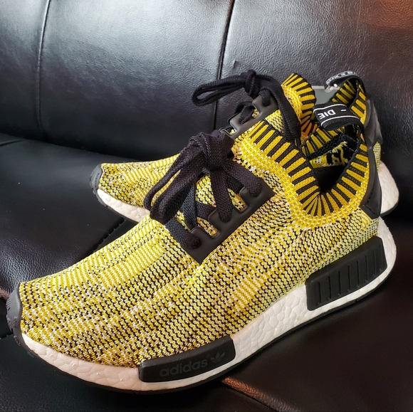 Adidas NMD RUNNER PK R1 S42131 RARE Yellow Camo!! Brand NIB🔥Sz5.5 - Picture 4 of 8